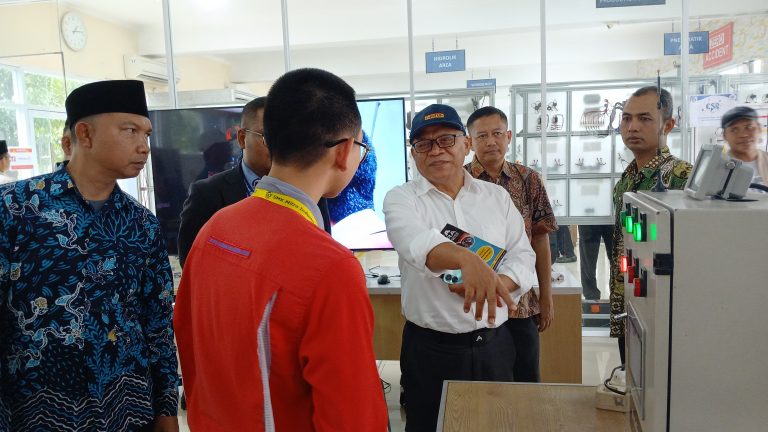 Benchmarking dan Kolaborasi: FPTP Hadirkan Energi Baru di Sekolah
